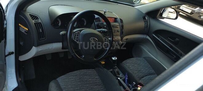 Kia Ceed 2009, 203,000 km - 1.4 l - Bakı