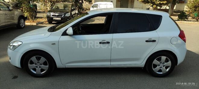 Kia Ceed 2009, 203,000 km - 1.4 l - Bakı
