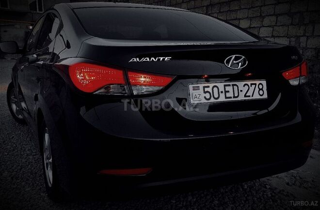 Hyundai Elantra 2015, 75,000 km - 1.8 l - Bakı