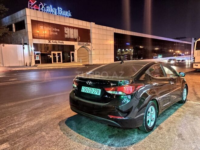 Hyundai Elantra 2015, 75,000 km - 1.8 l - Bakı