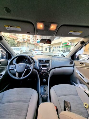 Hyundai Accent 2015, 76,000 km - 1.6 l - Bakı