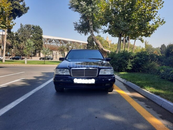 Mercedes C 200 1995, 435,000 km - 2.0 l - Bakı