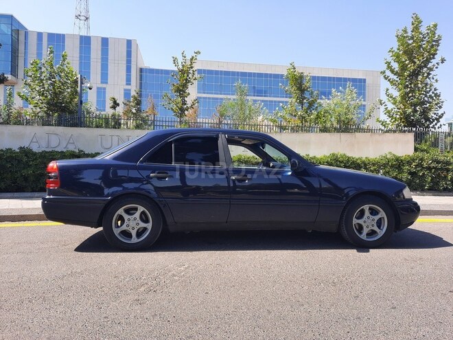 Mercedes C 200 1995, 435,000 km - 2.0 l - Bakı