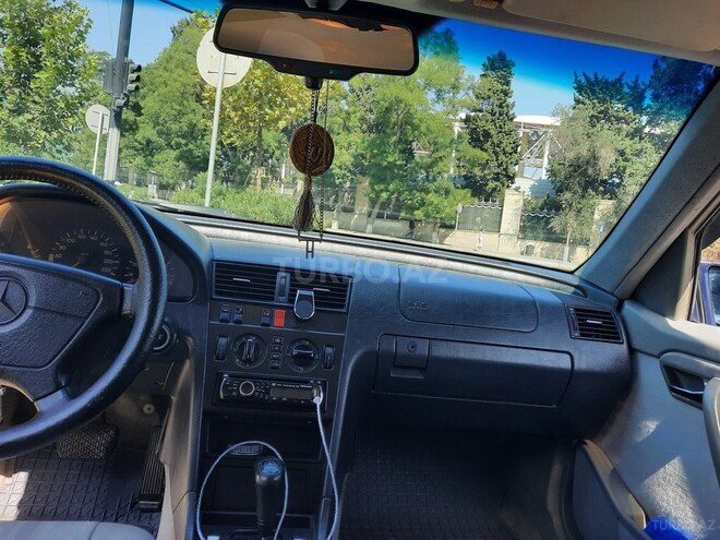 Mercedes C 200 1995, 435,000 km - 2.0 l - Bakı