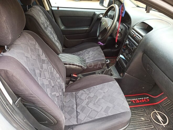 Opel Astra 2002, 412,530 km - 1.6 l - Liman