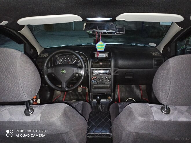 Opel Astra 2002, 412,530 km - 1.6 l - Liman