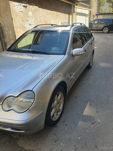 Mercedes C 180 2002, 355,000 km - 1.8 l - Bakı