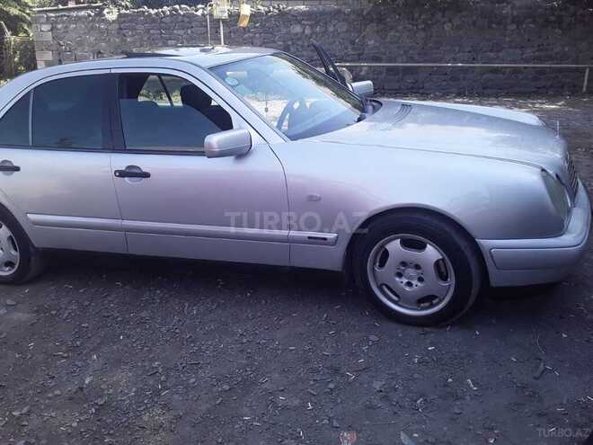 Mercedes E 240 1996, 361,270 km - 2.4 l - Zaqatala