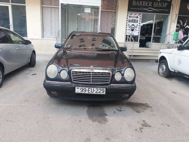 Mercedes E 220 1997, 524,623 km - 2.2 l - Bakı