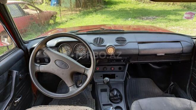 LADA (VAZ) 2106 1979, 300,000 km - 1.6 л - Astara