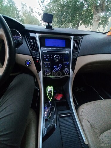 Hyundai Sonata 2010, 166,000 km - 2.4 l - Biləsuvar