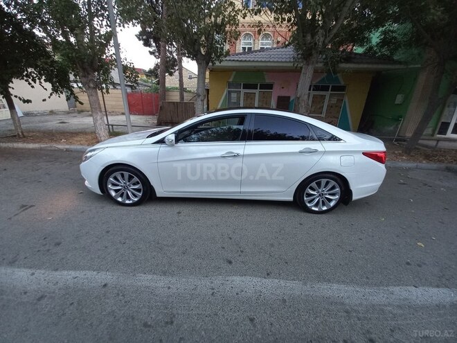 Hyundai Sonata 2010, 166,000 km - 2.4 l - Biləsuvar