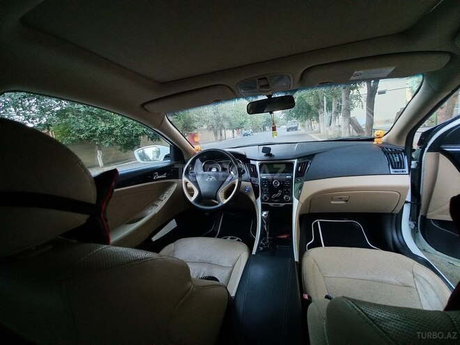 Hyundai Sonata 2010, 166,000 km - 2.4 l - Biləsuvar