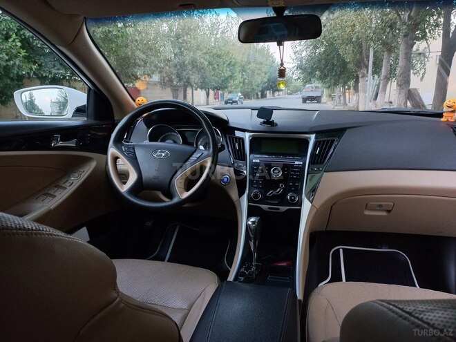 Hyundai Sonata 2010, 166,000 km - 2.4 l - Biləsuvar