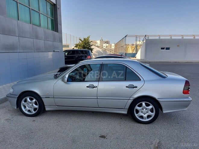 Mercedes C 180 1999, 243,000 km - 1.8 l - Bakı