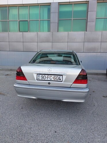 Mercedes C 180 1999, 243,000 km - 1.8 l - Bakı