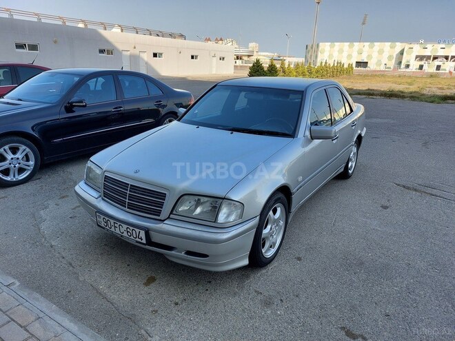 Mercedes C 180 1999, 243,000 km - 1.8 l - Bakı