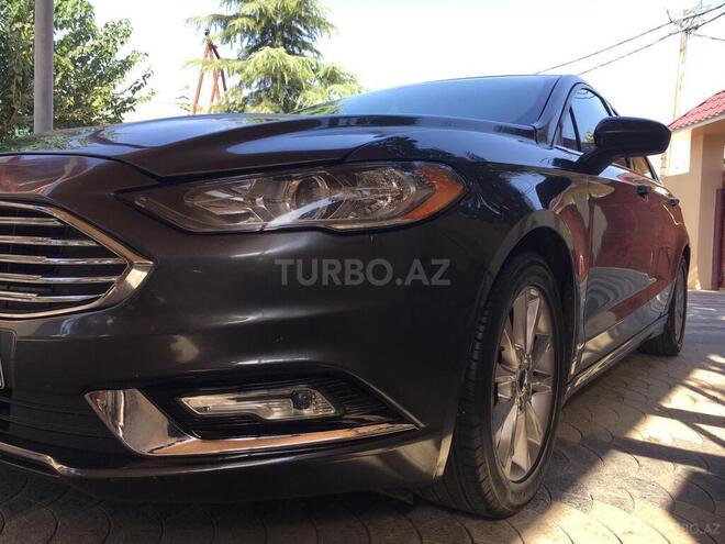 Ford Fusion 2017, 178,637 km - 1.6 l - Biləsuvar