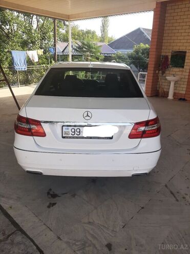 Mercedes E 200 2013, 106,712 km - 1.8 л - Bakı