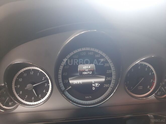 Mercedes E 200 2013, 106,712 km - 1.8 л - Bakı