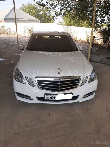 Mercedes E 200 2013, 106,712 km - 1.8 л - Bakı