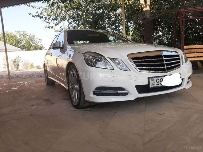 Mercedes E 200 2013, 106,712 km - 1.8 л - Bakı