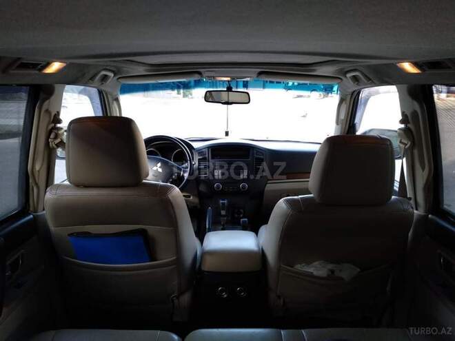 Mitsubishi Pajero 2007, 196,000 km - 3.0 l - Bakı