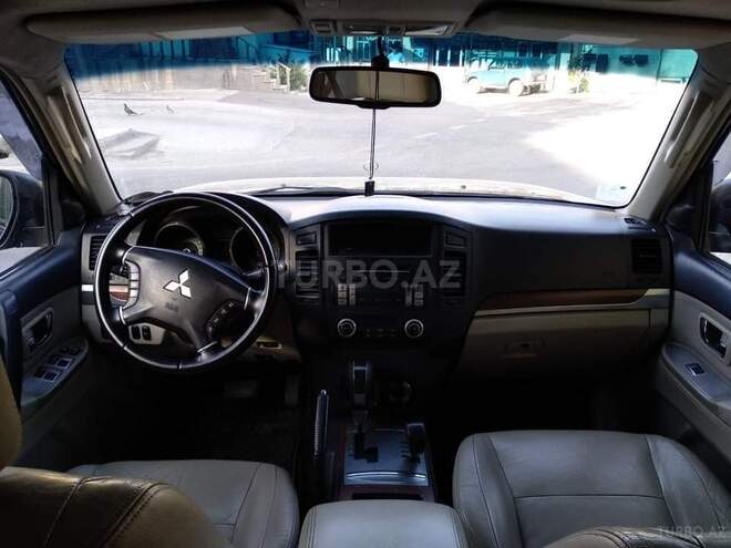 Mitsubishi Pajero 2007, 196,000 km - 3.0 l - Bakı