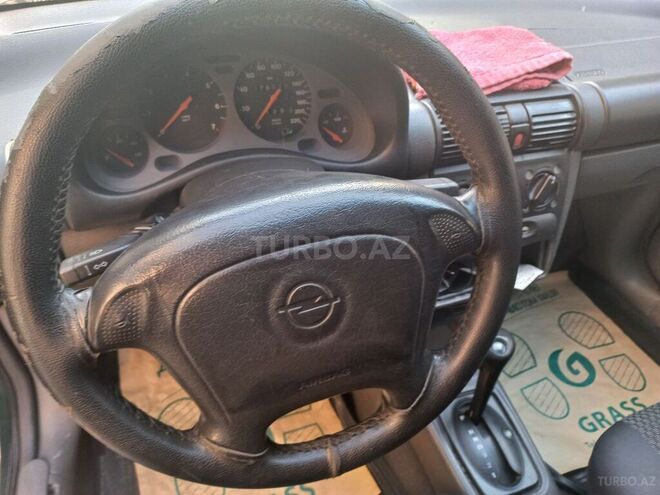 Opel Vita 1997, 250,000 km - 1.4 l - Bakı