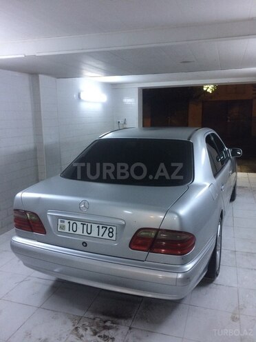 Mercedes E 200 1999, 315,700 km - 2.0 l - Bakı