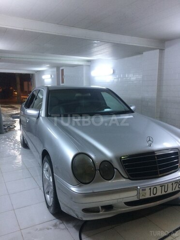 Mercedes E 200 1999, 315,700 km - 2.0 l - Bakı