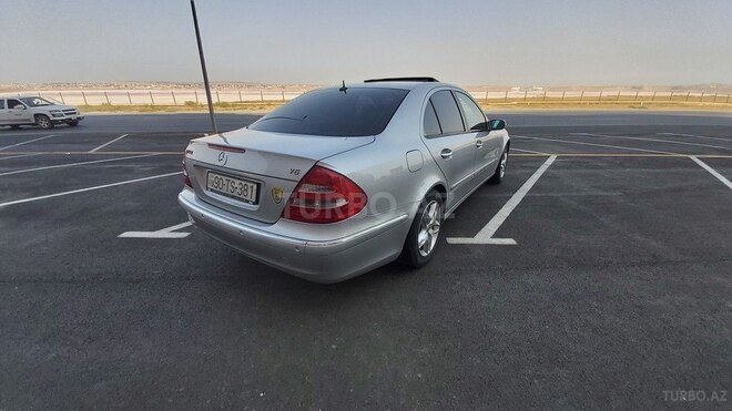 Mercedes E 240 2002, 206,000 km - 2.6 l - Bakı