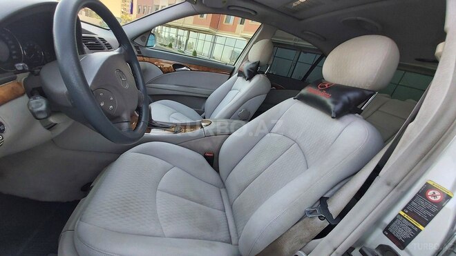 Mercedes E 240 2002, 206,000 km - 2.6 l - Bakı