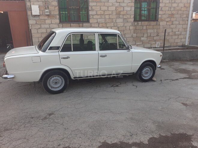 LADA (VAZ) 21011 1985, 236,000 km - 1.6 л - Gəncə