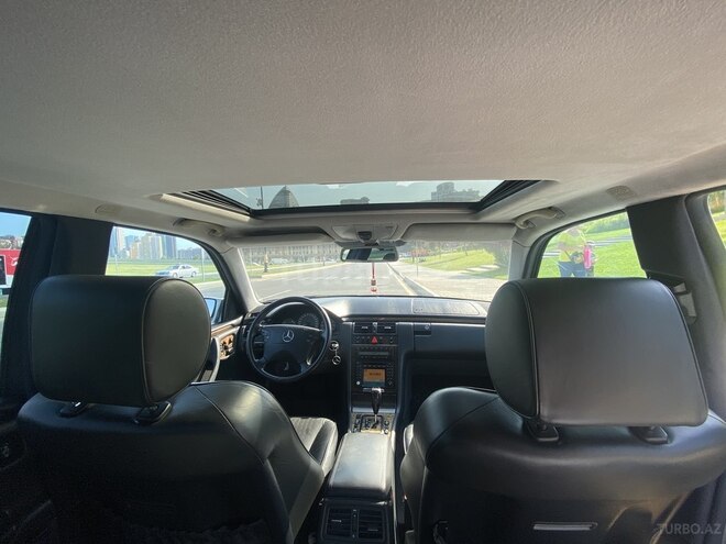 Mercedes E 280 2000, 250,600 km - 2.8 l - Bakı