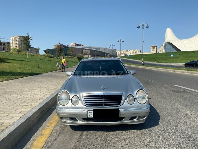 Mercedes E 280 2000, 250,600 km - 2.8 l - Bakı