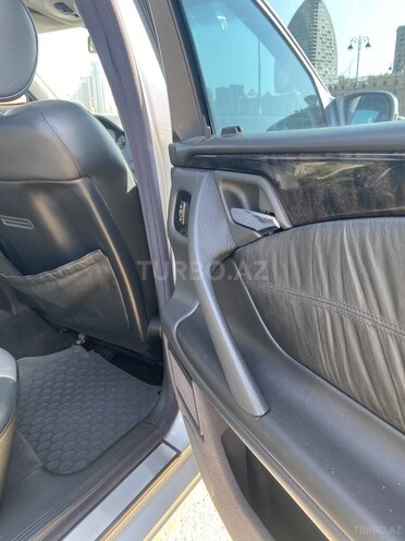 Mercedes E 280 2000, 250,600 km - 2.8 l - Bakı