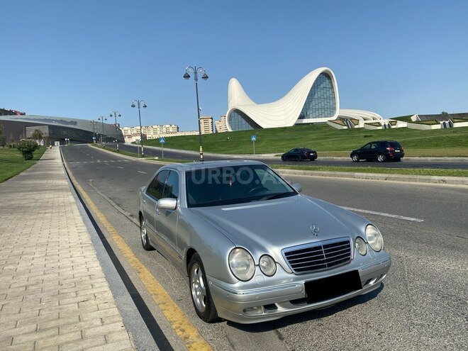 Mercedes E 280 2000, 250,600 km - 2.8 l - Bakı