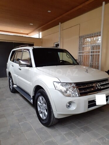Mitsubishi Pajero 2008, 182,000 km - 3.0 л - Bakı