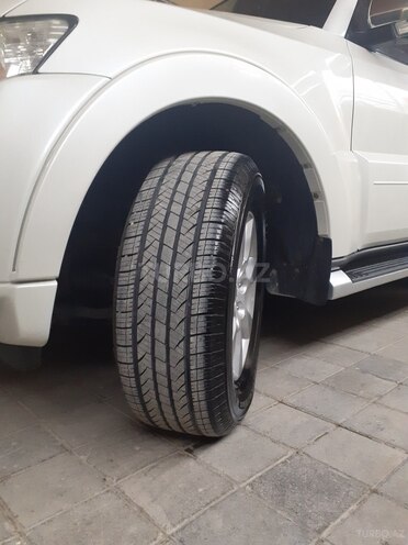 Mitsubishi Pajero 2008, 182,000 km - 3.0 л - Bakı
