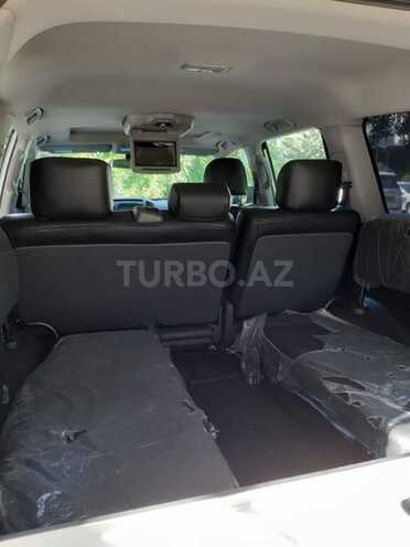 Toyota Land Cruiser 2011, 70,000 km - 4.0 l - Bakı