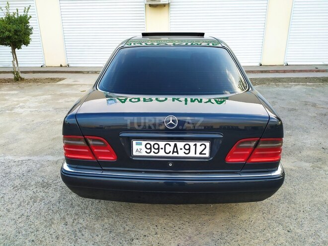 Mercedes E 240 1997, 278,099 km - 2.4 l - Bərdə