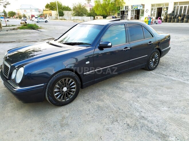 Mercedes E 240 1997, 278,099 km - 2.4 l - Bərdə