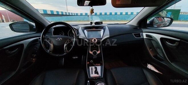 Hyundai Elantra 2012, 219,800 km - 1.8 л - Bakı