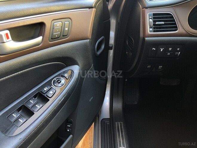 Hyundai Genesis 2012, 140,000 km - 3.8 л - Bakı
