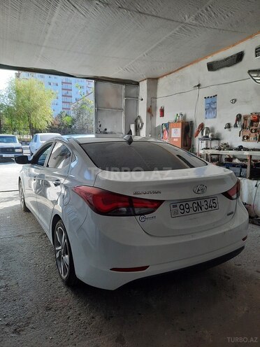 Hyundai Elantra 2015, 156,267 km - 1.8 l - Bakı