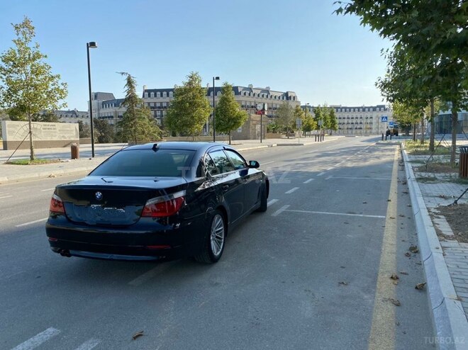 BMW 525 2006, 270,000 km - 2.5 л - Bakı