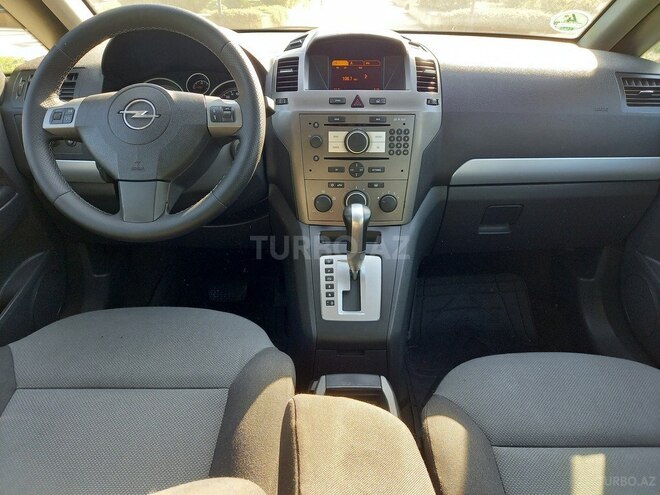 Opel Zafira 2006, 221,850 km - 1.9 l - Bakı