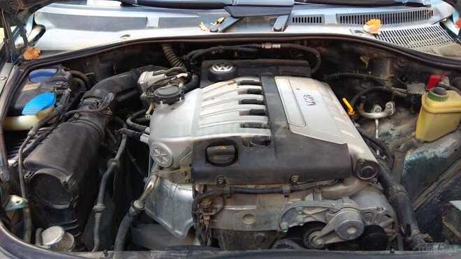 Volkswagen Touareg 2005, 197,000 km - 3.2 l - Gəncə