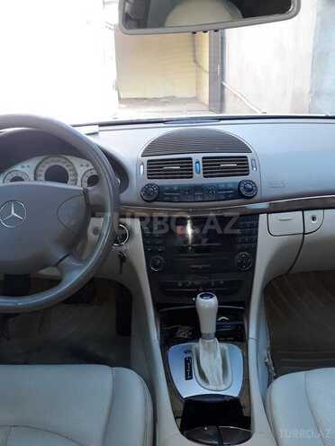 Mercedes E 240 2003, 348,500 km - 2.6 l - Bakı